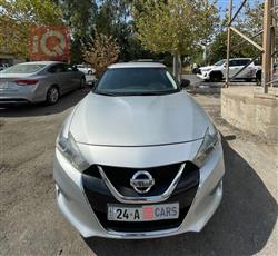 نيسان ماكسيما